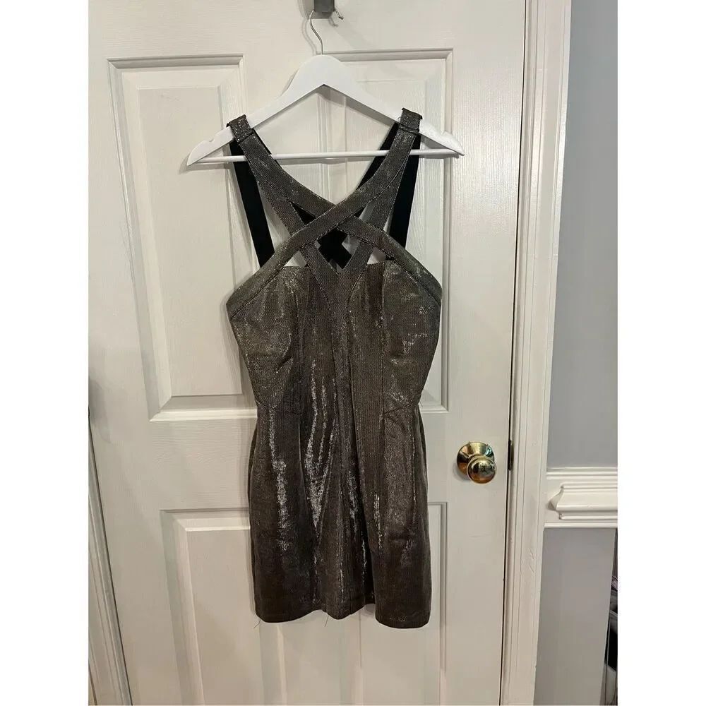 2B Bebe Gold & Silver Metallic Bodycon Cross Strap Party Cocktail Mini Dress sz